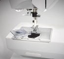 Husqvarna Viking Opal 670